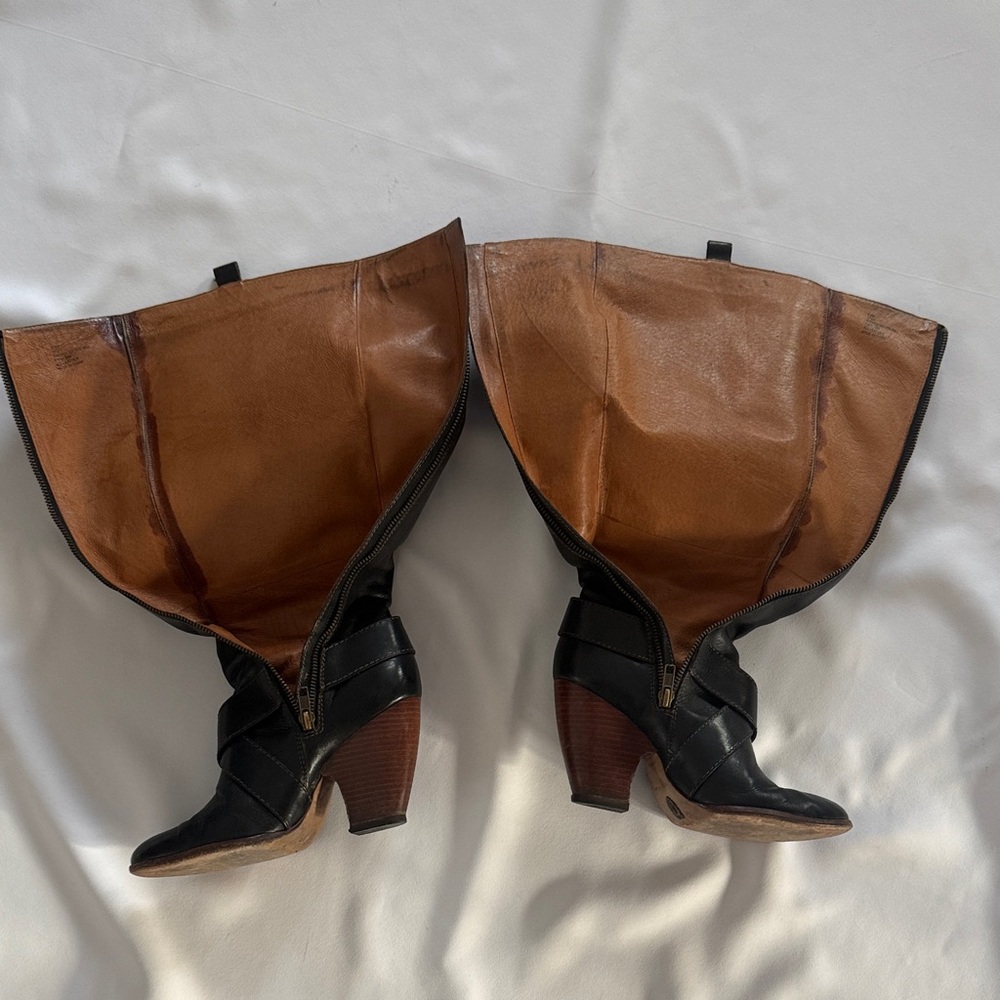 Frye Andrea Belted Tall boots black leather-Size 6.5US - Picture 3 of 12